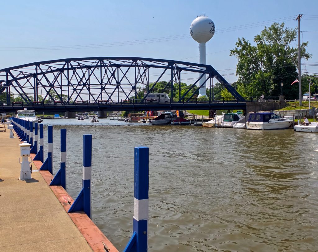 View upriver from an east dock