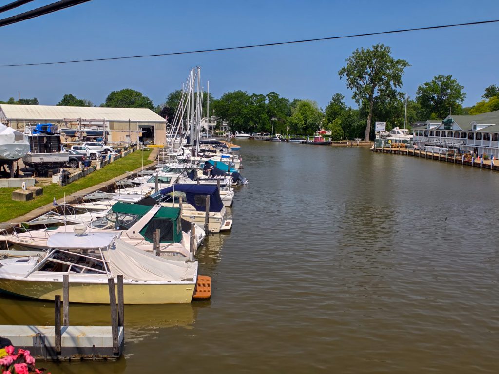 Boating is one of the things to do in Vermilion